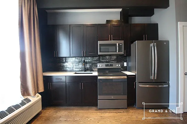 Rented by Grand & Co. | media 13