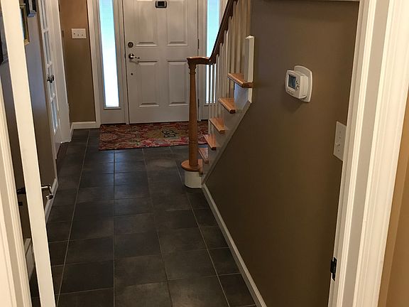 3rd image of 2451 Okemos Dr SE