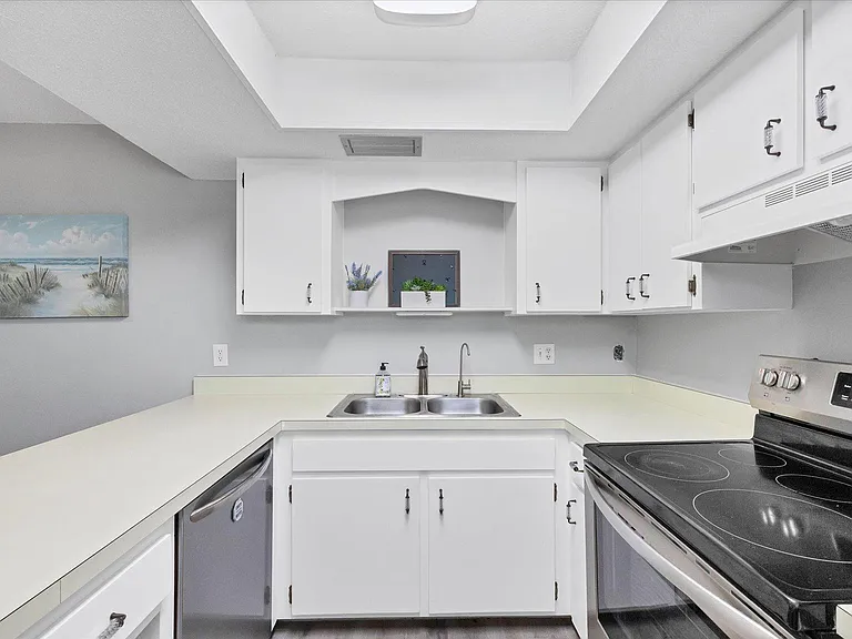400 Base Ave E #223 — Photo 18