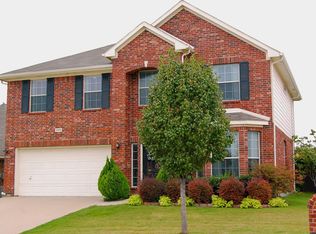 4956 Sunset Ridge Dr, Fort Worth, TX 76123