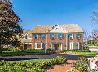 2941 W Green Brook Rd, River Hills, WI 53217