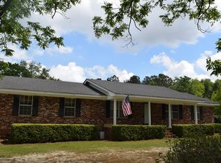 570 Hand Ave W, Pelham, GA 31779