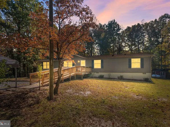 5404 Forest View Dr, Partlow, VA 22534