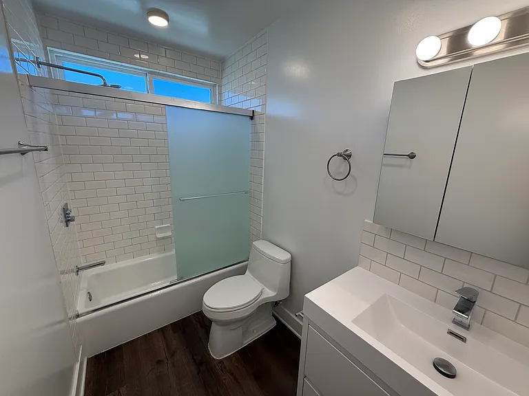 1011 Linden Ave #9 — Photo 13