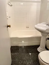 Rented by Peter Ashe