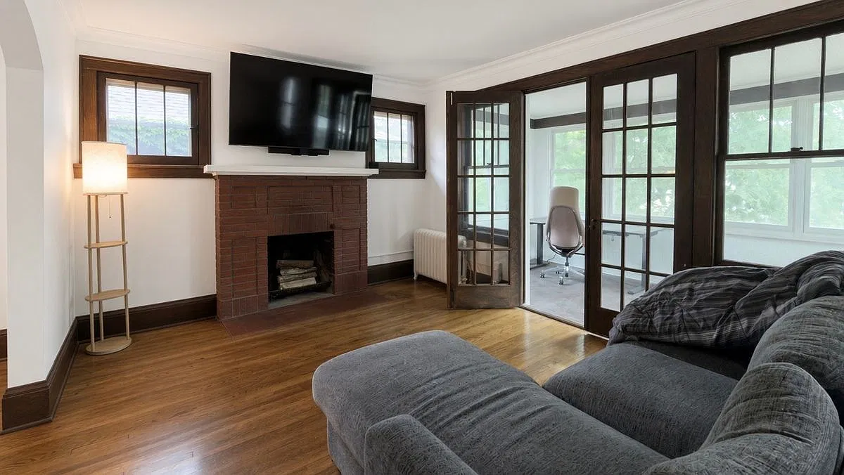 2 bed, 1.0 bath, 1100 sqft, $2,100 — Photo 4