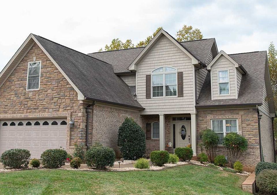 1st image of 2528 Rosemeade Dr
