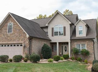 2528 Rosemeade Dr, Morristown, TN 37814