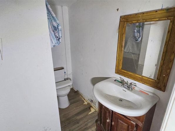242 Bishop, Livingston, TX 77351