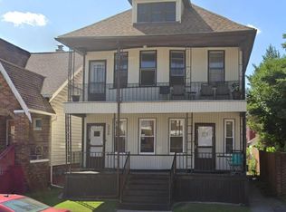 3338 Holbrook St, Hamtramck, MI 48212
