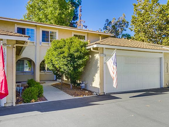 4th image of 16047 Sierra Pass Way