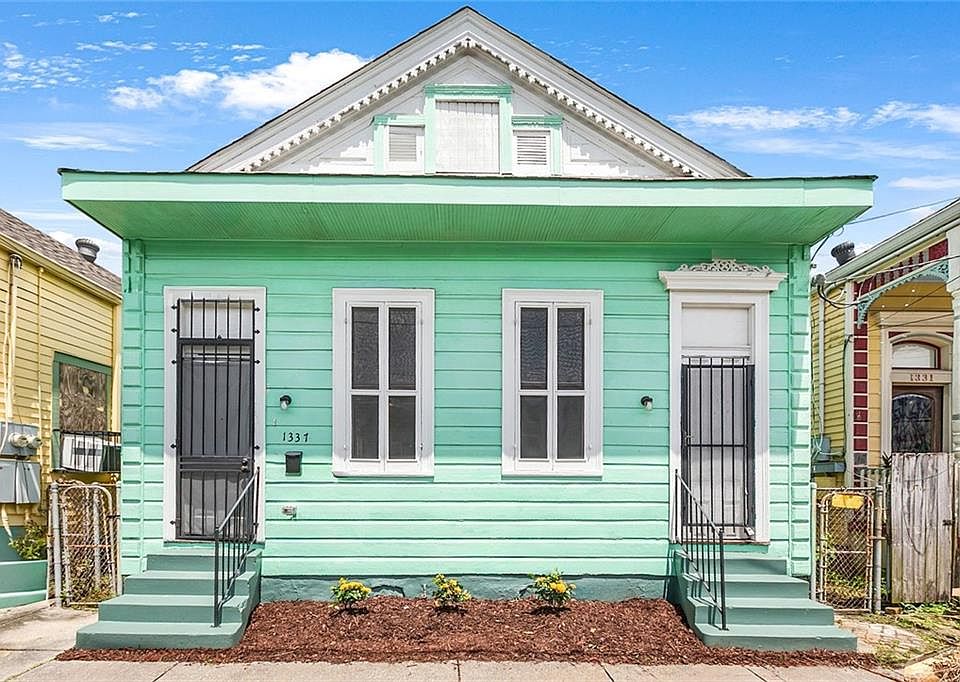 1st image of 1337 Touro St