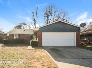 3400 Overland Dr, Del City, OK 73115