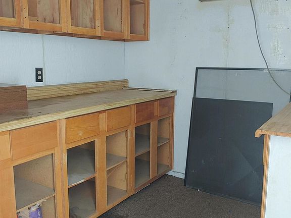 4th image of 11827 N 107th Ave