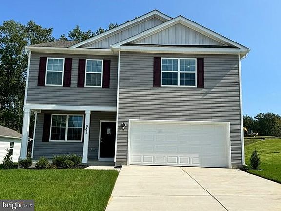 2nd image of 982 Pagonia Dr