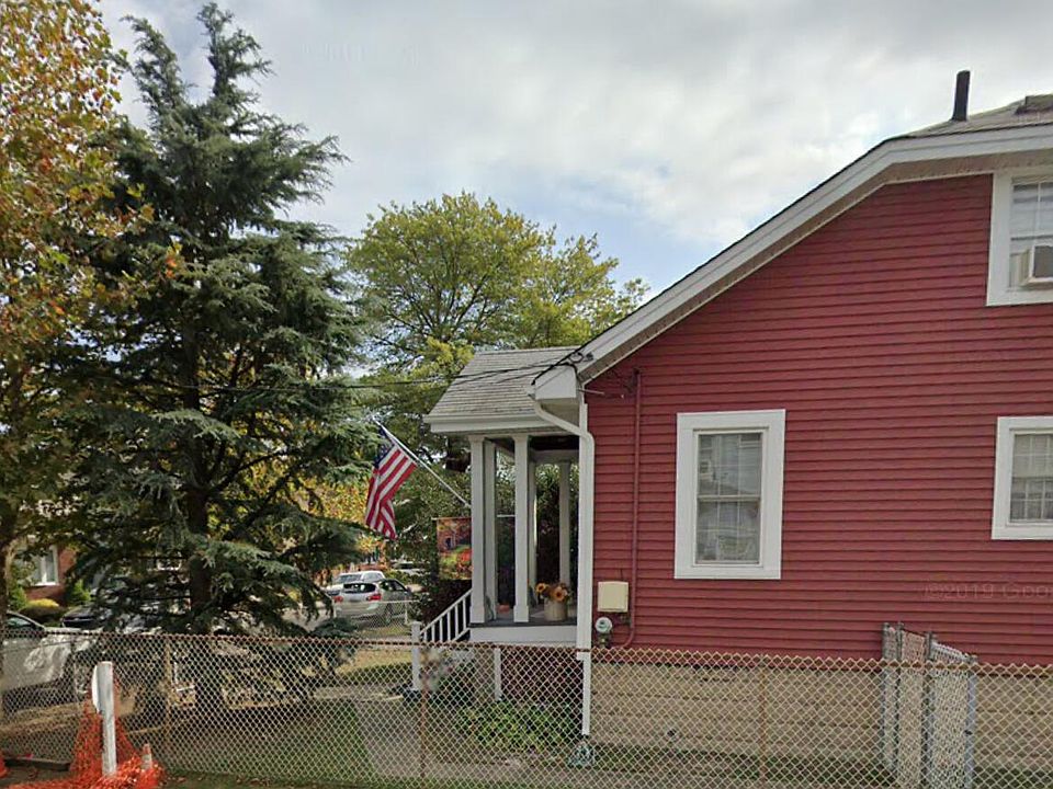 2nd image of 18 Church Ave
