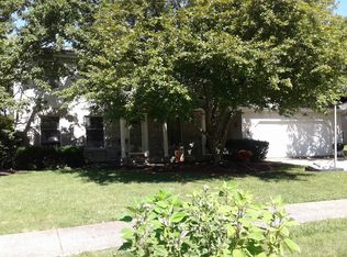 21 Honey Ln, New Lenox, IL 60451