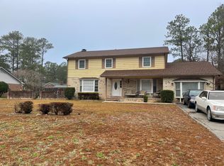 417 Dunmore Rd, Fayetteville, NC 28303