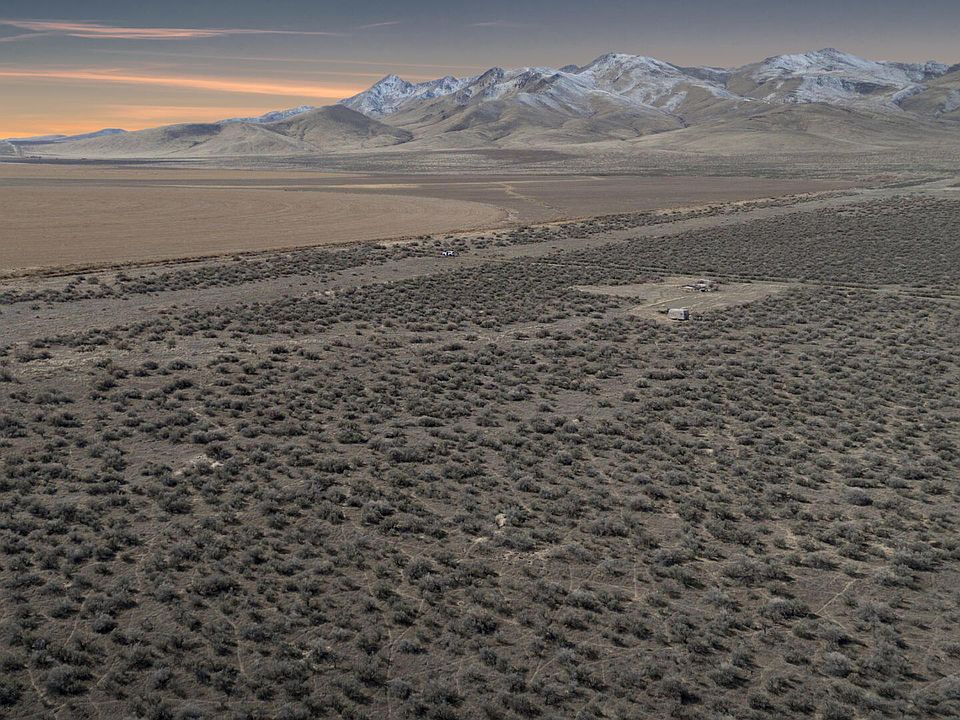 1st image of 7 Paiute Trail Rd