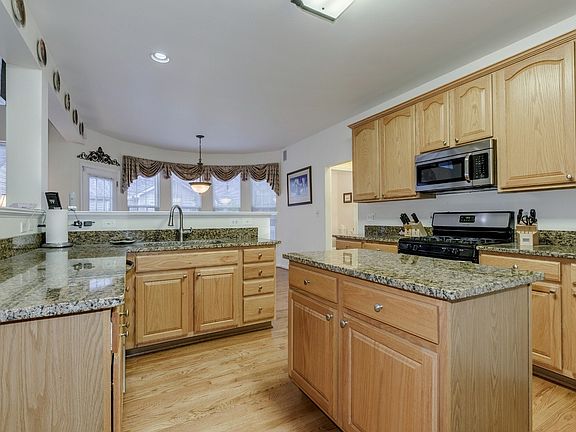 4th image of 7650 Graysons Mill Ln