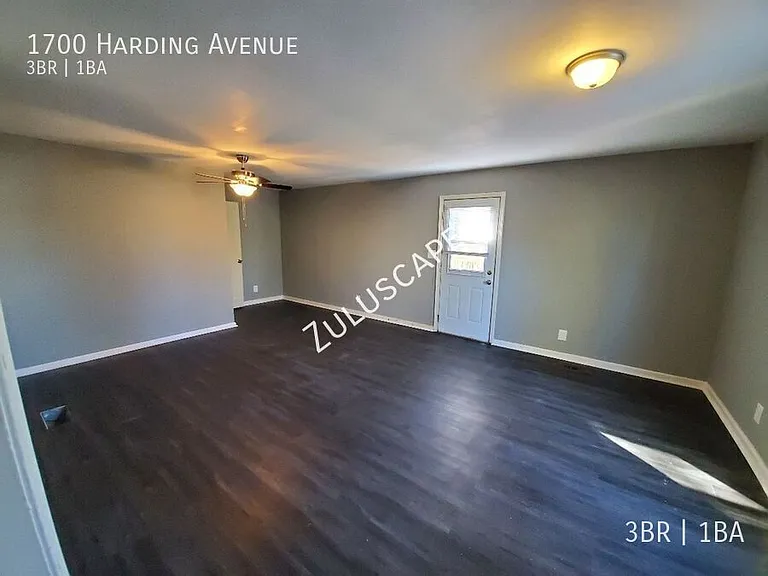 1700 Harding Ave — Photo 18