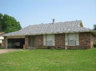 313 N Fir Pl, Broken Arrow, OK 74012