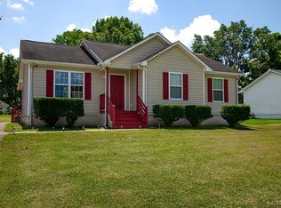 1524 Blossum Ln, Petersburg, VA 23803