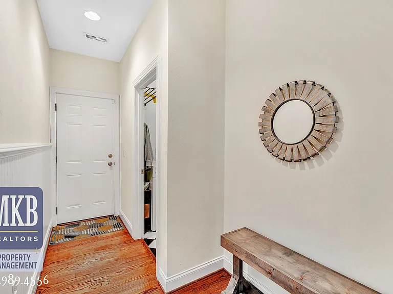 7621 Nandina Dr — Photo 3