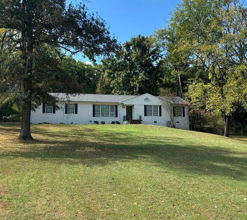198 Barker Rd