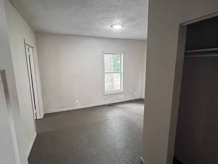 632 Taggart Ave — Photo 17