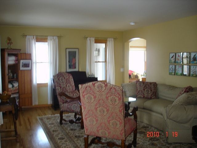 2nd image of 1016 Highland Way