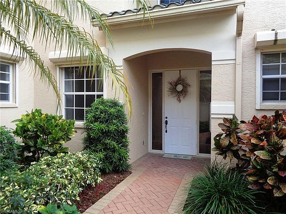 2nd image of 697 Vintage Reserve Cir #17-B