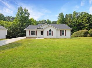 188 Southern Trace Dr, Rockmart, GA 30153