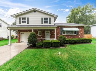 942 Baseline Rd, Grand Island, NY 14072