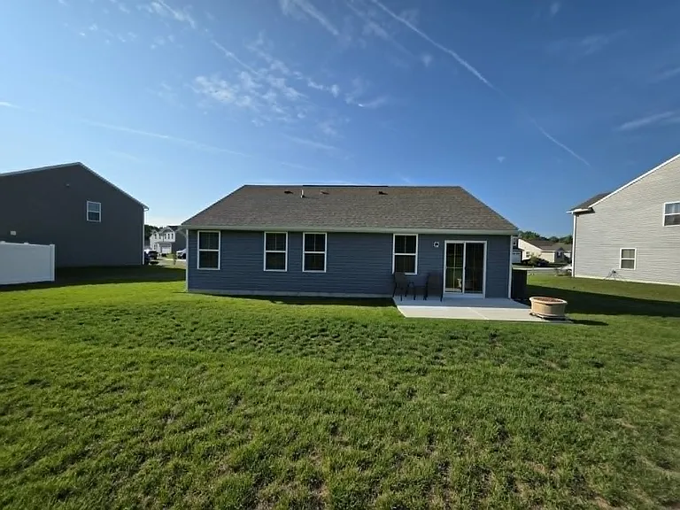 38493 Barberry St — Photo 33