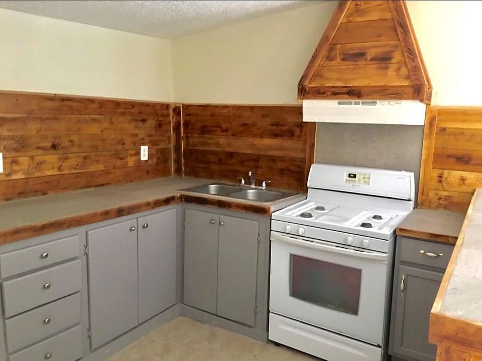 1st image of 7044 Avenue S #4