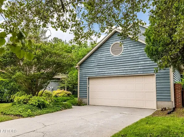 1508 Secretariat Blvd, Knoxville, TN 37931