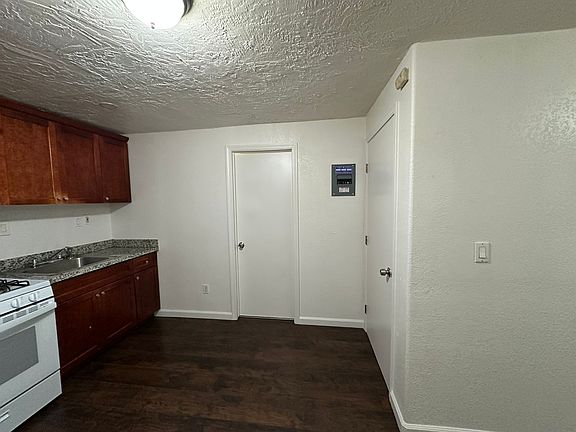2nd image of 29125 Dixon St #24