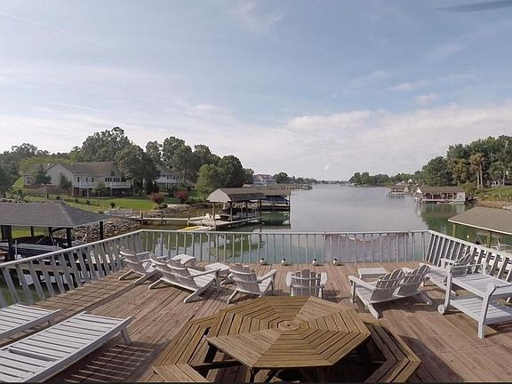5th image of 206 Shillelagh Ct