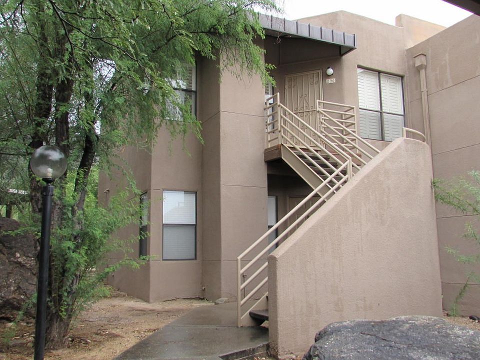 1st image of 6655 N Canyon Crest Dr