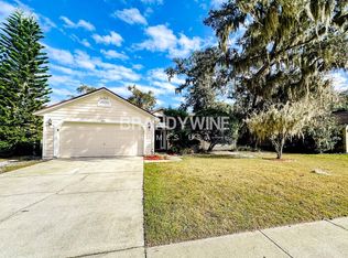 944 Old Mail Ln, Sanford, FL 32773