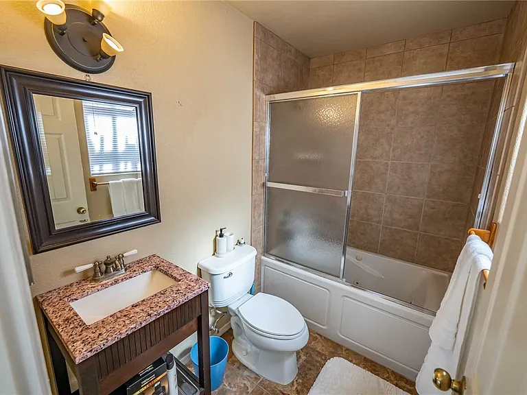 3571 N Moore St — Photo 17