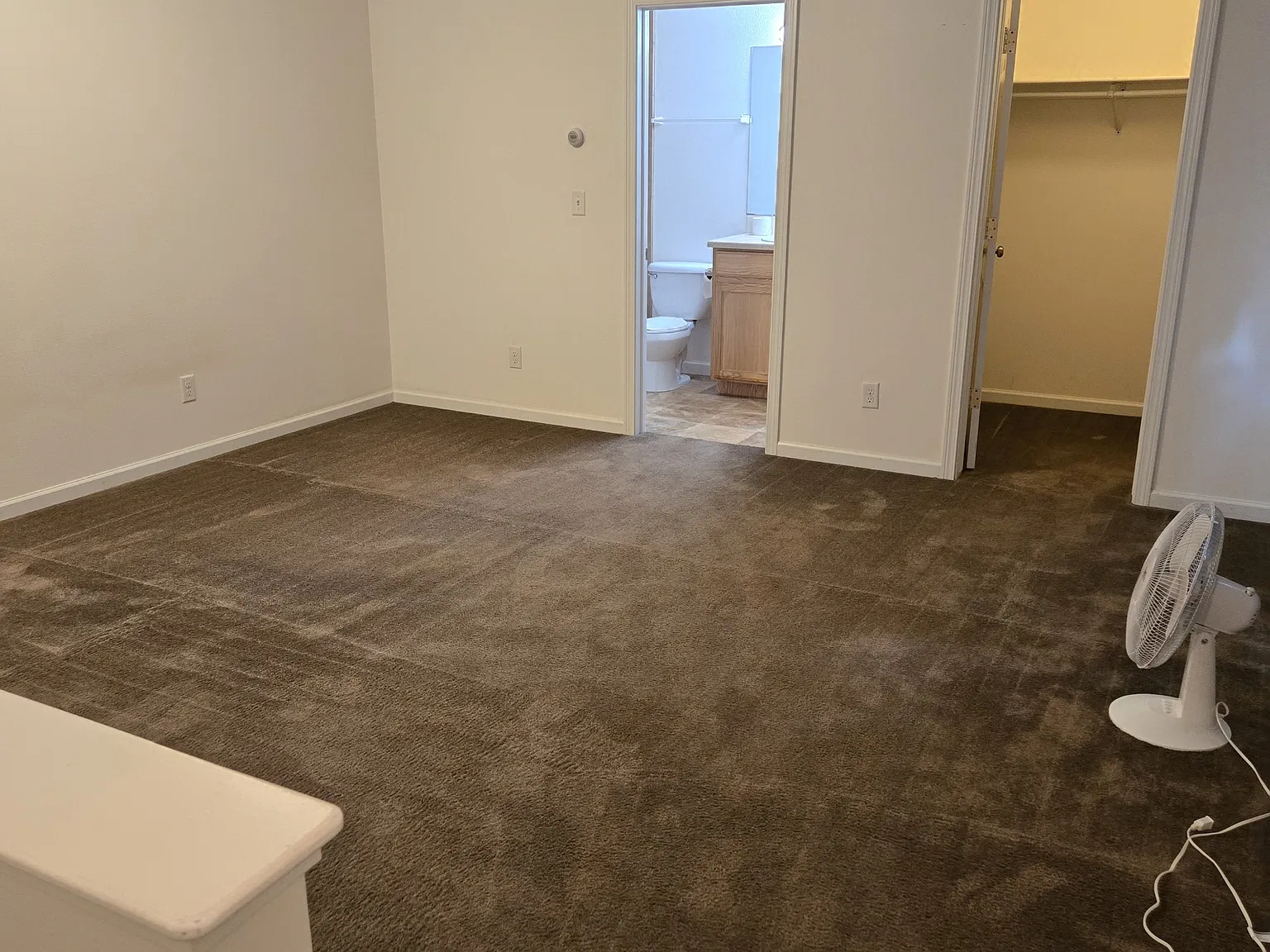 2323 Island Place Unit A - 1 — Photo 4