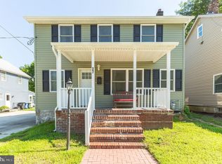 27 Chestnut St, Mantua, NJ 08051