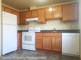 711 N 6th Ave APT A, Yakima, WA 98902