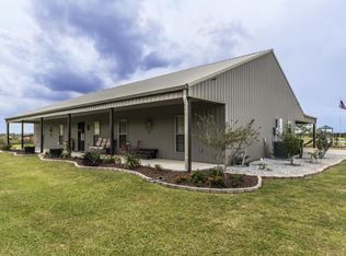 21726 Premier Rd, Kaplan, LA 70548