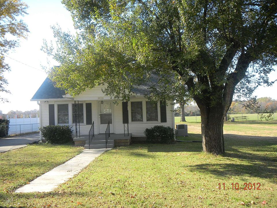 1st image of 1115 Leaf Ave