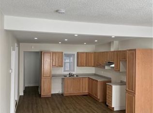 5 Halls Ave, Brantford, ON
