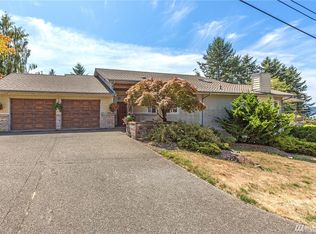 1201 S Crystal Springs Pl, Tacoma, WA 98465
