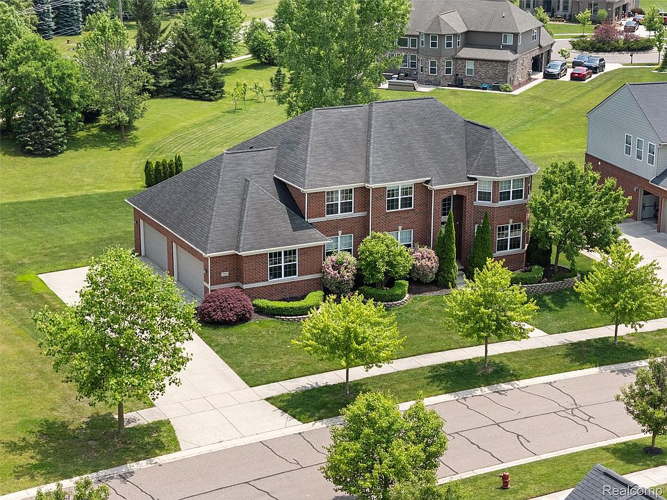 1st image of 7031 Sylvania Ln